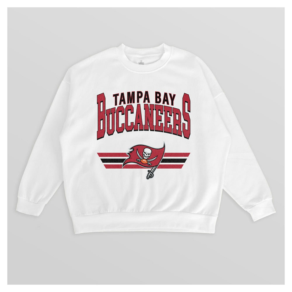 Gameday Couture Women's Swift Strike Premium Oversized Fleece Pullover Sweatshirt - Tampa Bay Buccaneers Pullover