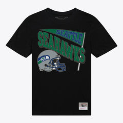 Women's Team Dynamic Boyfriend T-Shirt - Seattle Seahawks T-shirts