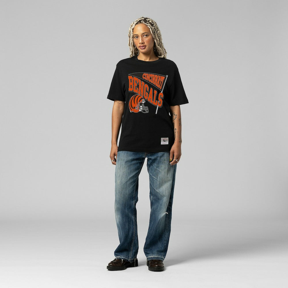 Women's Team Dynamic Boyfriend T-Shirt - Cincinnati Bengals T-shirts