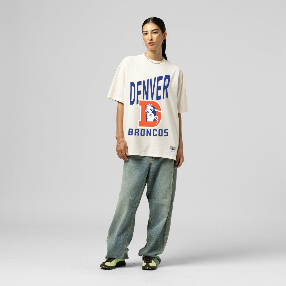 Women's Logo Rise Boyfriend T-Shirt - Denver Broncos T-shirts