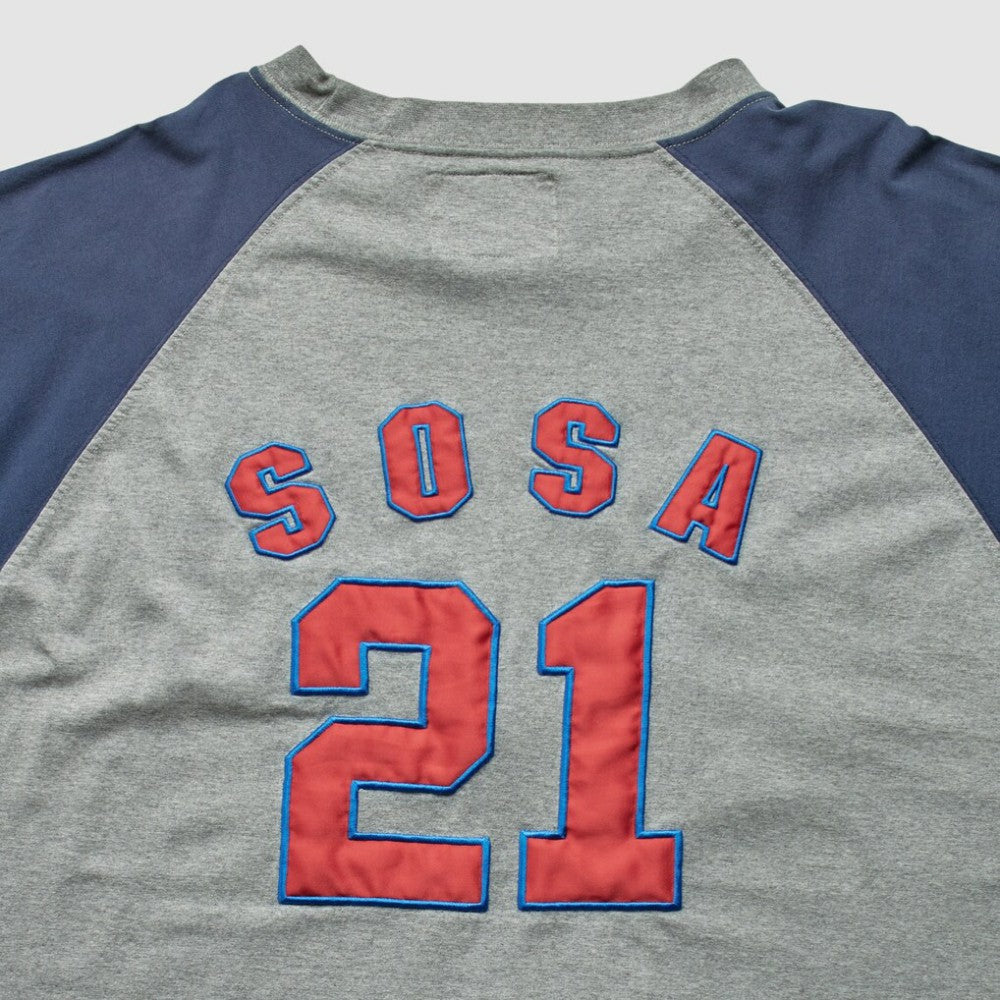 Gray Chicago Cubs MLB Genuine Merchandise 90s T-Shirt