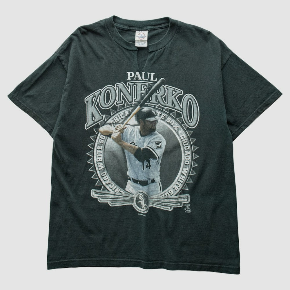 Black Chicago White Sox 2004 T-Shirt