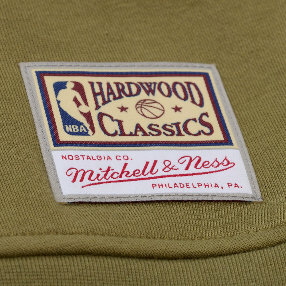 Mitchell & Ness Milwaukee Bucks Women's Lightweight Script Sweatshirt
