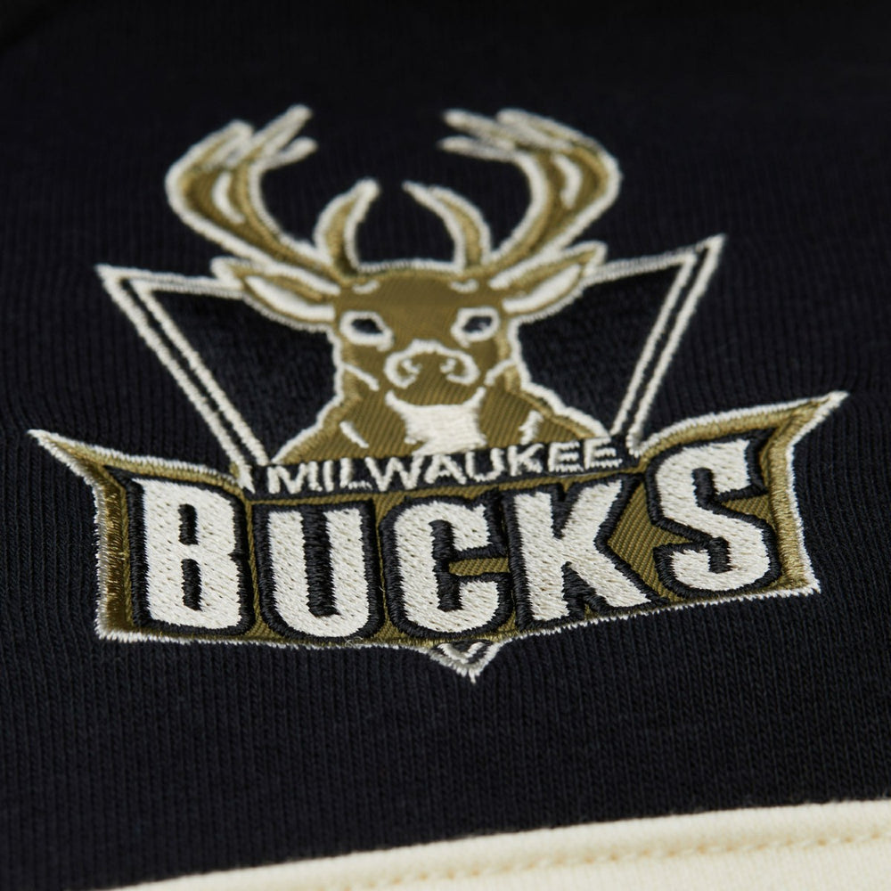 Mitchell & Ness Milwaukee Bucks Double Clutch Head Coach Hoodie