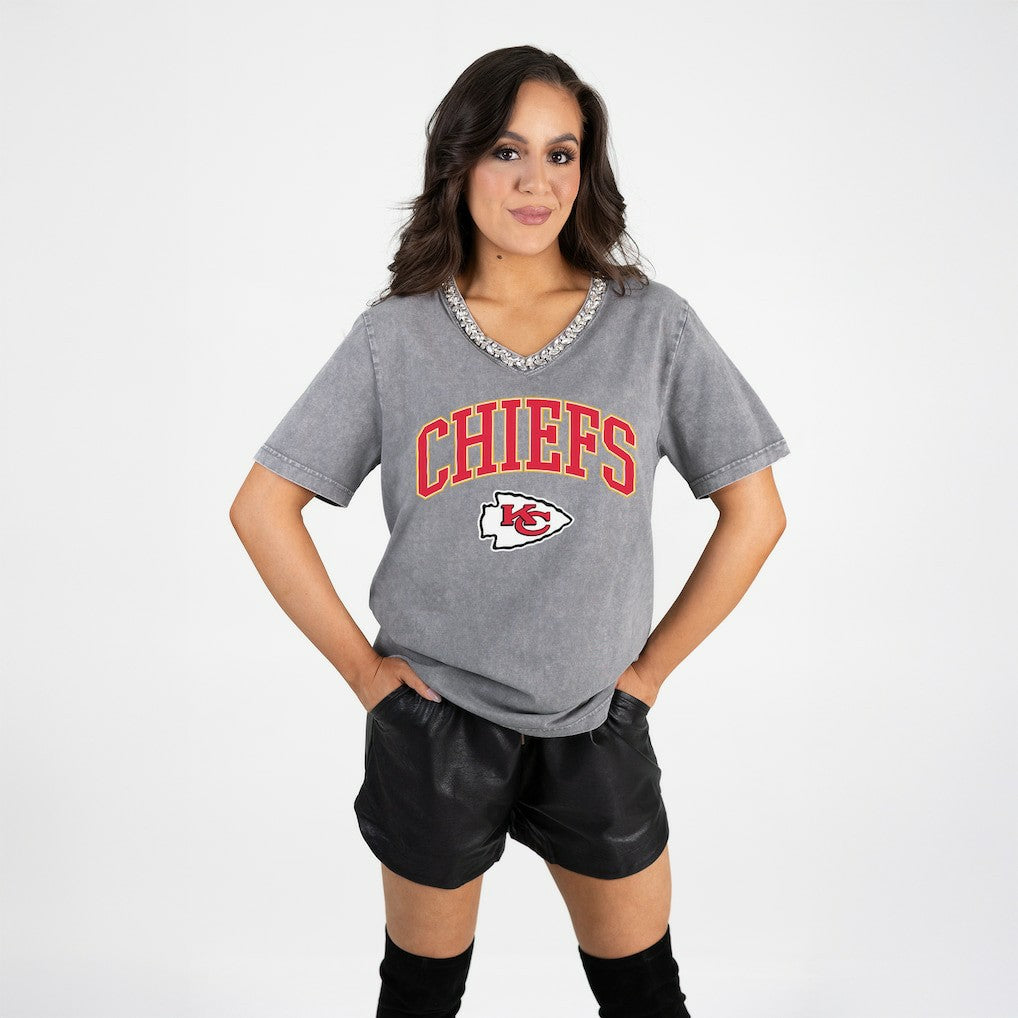 Gameday Couture Women's Relaxed Iconic Edge Rhinestone V-Neck T-Shirt - Kansas City Chiefs T-shirts
