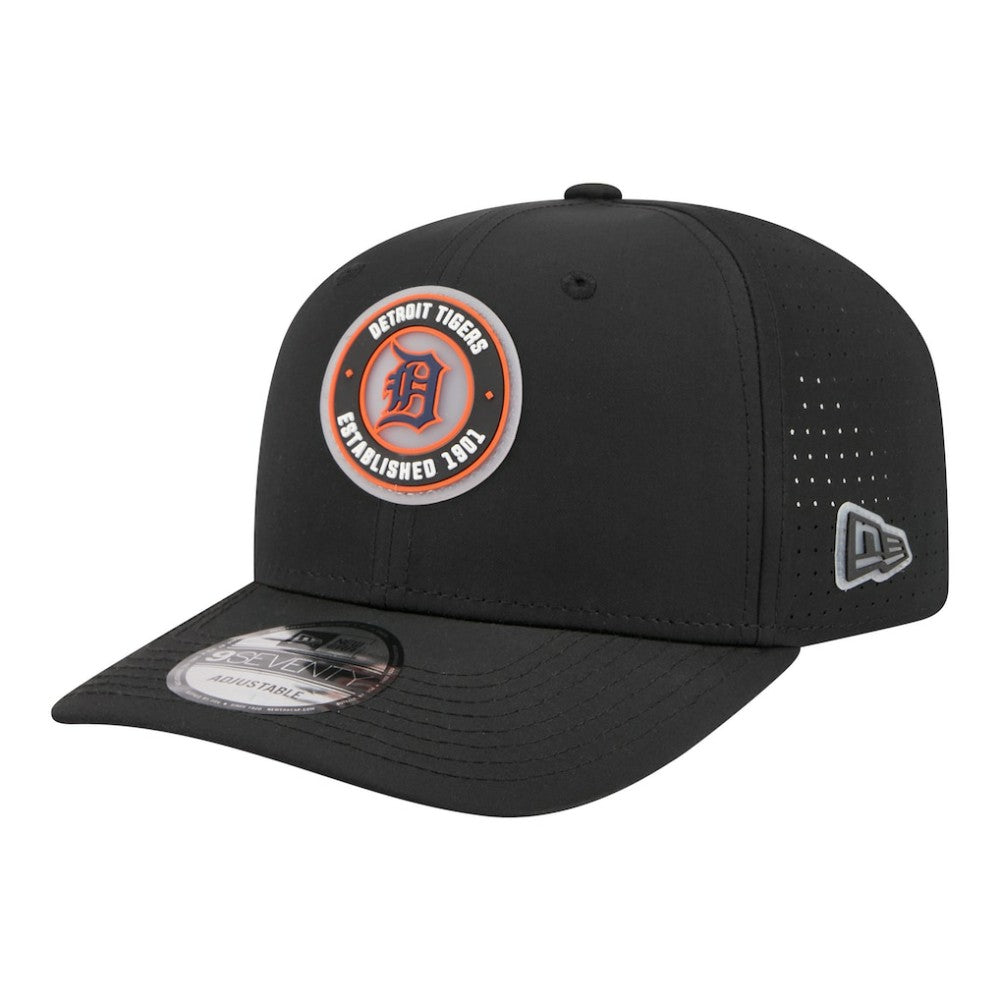 Black Detroit Tigers New Era Circle 9SEVENTY Adjustable Hat