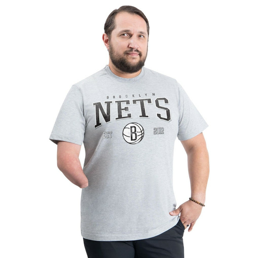 Brooklyn Nets G-III Sports by Carl Banks Adaptive Classic Team Spirit Short Sleeve T-Shirt