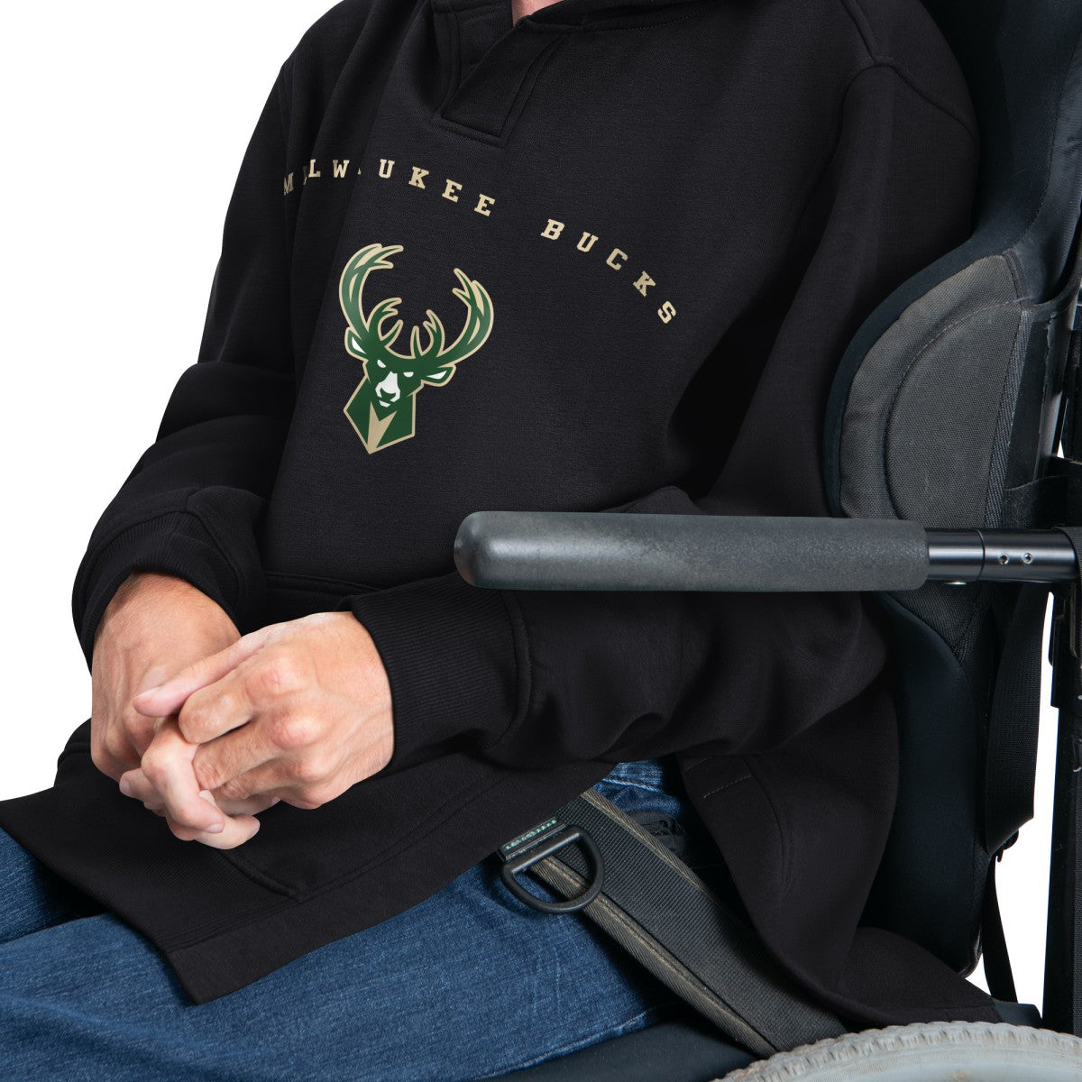 Milwaukee Bucks G-III Sports by Carl Banks Adaptive Team Arc Fleece Hoodie
