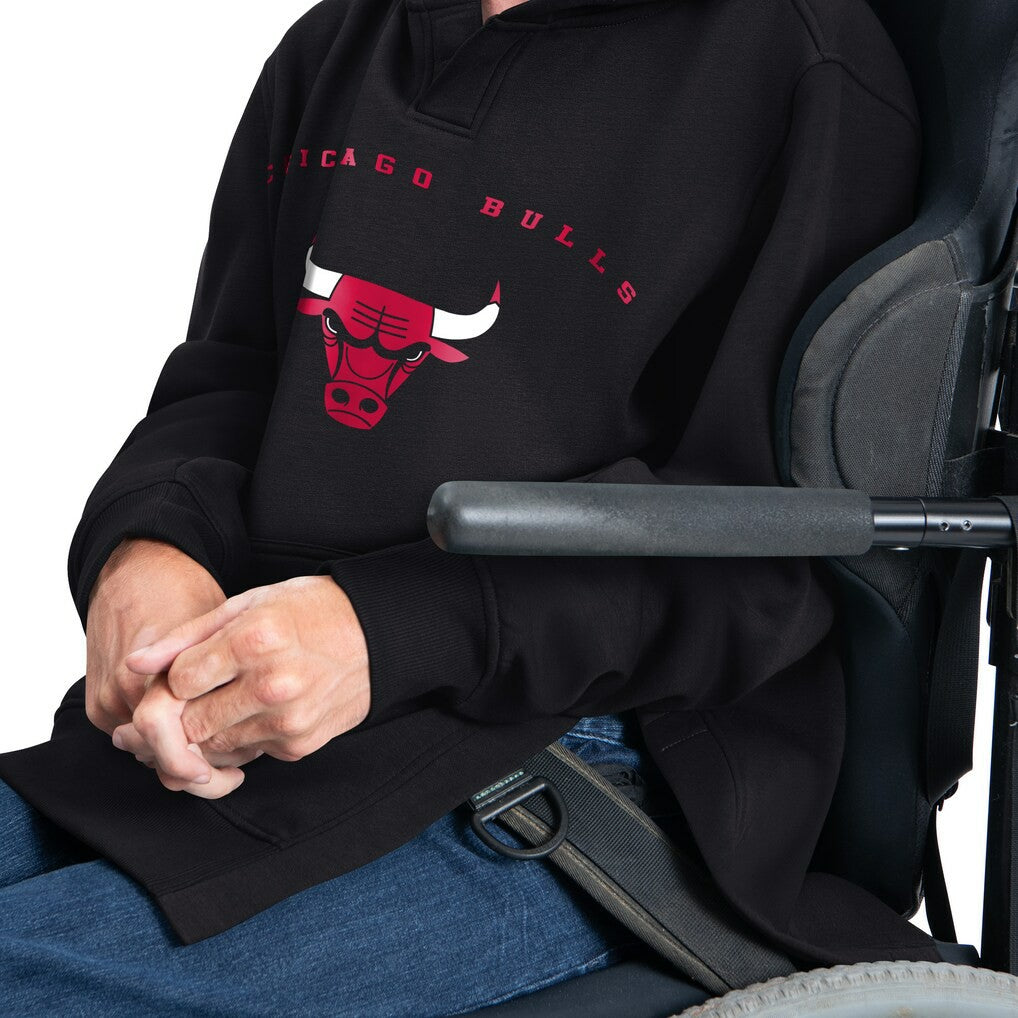 Chicago Bulls G-III Sports by Carl Banks Adaptive Team Arc Fleece Hoodie sale