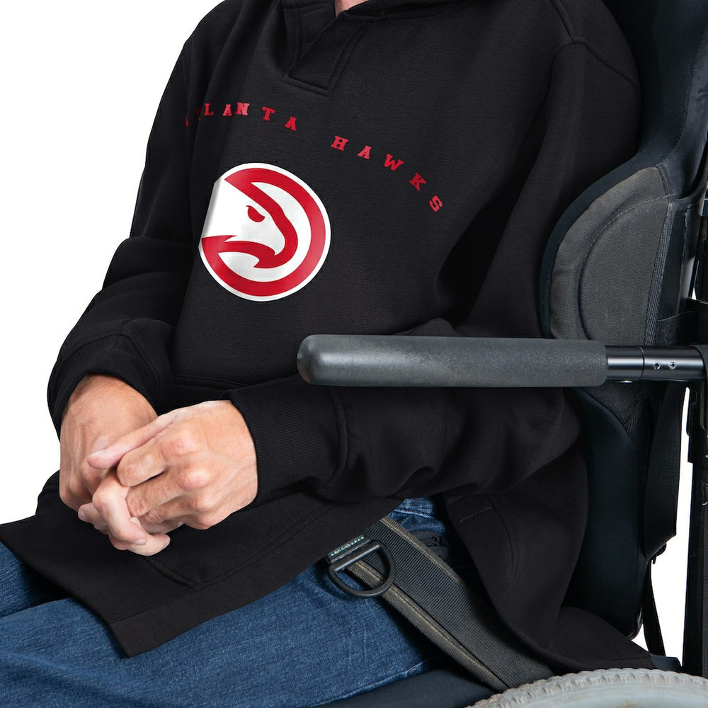 Atlanta Hawks G-III Sports by Carl Banks Adaptive Team Arc Fleece Hoodie
