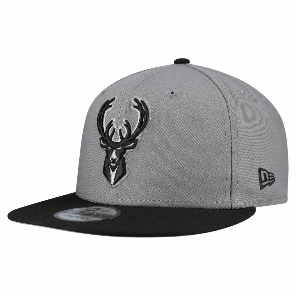 New Era Milwaukee Bucks Core Logo Storm Gray Two-Tone 9FIFTY Snapback Hat