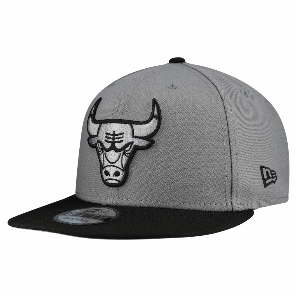 New Era Chicago Bulls Core Logo Storm Gray Two-Tone 9FIFTY Snapback Hat