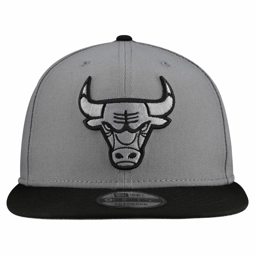 New Era Chicago Bulls Core Logo Storm Gray Two-Tone 9FIFTY Snapback Hat