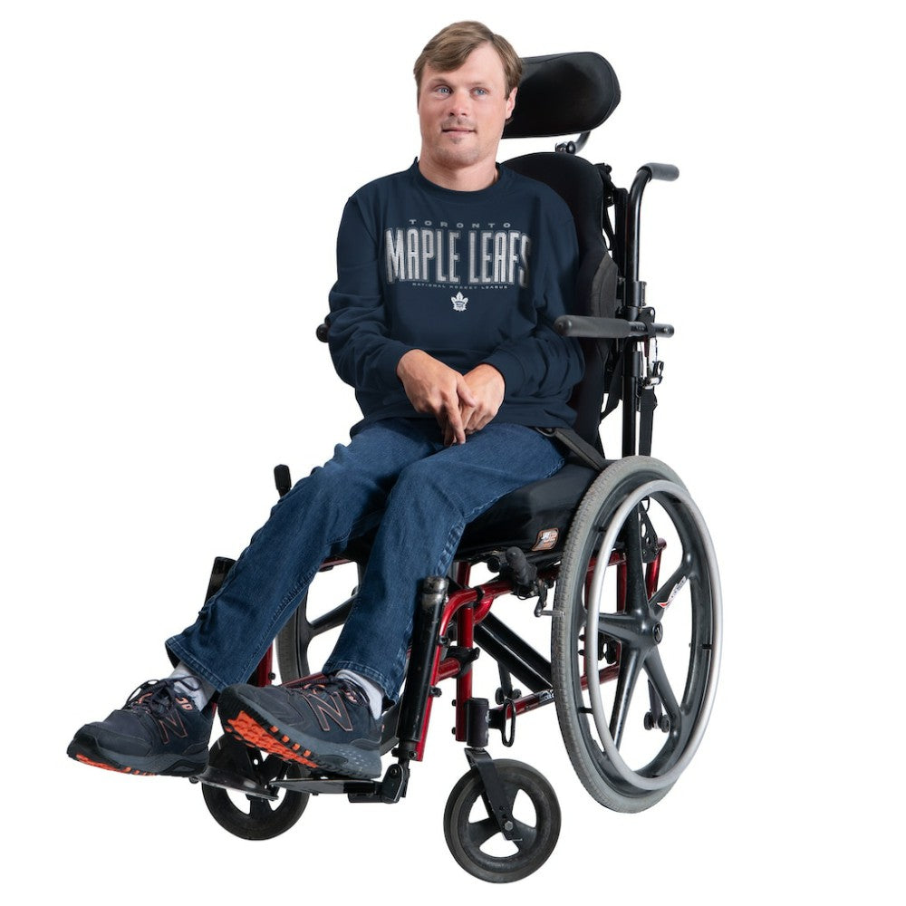 NHL Toronto Maple Leafs G-III Sports by Carl Banks Adaptive Mesh Effect Long Sleeve T-Shirt