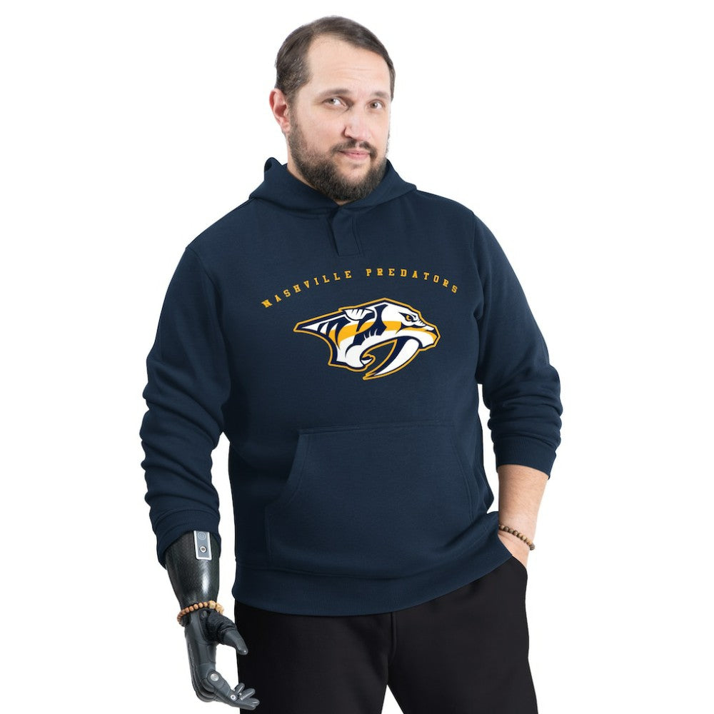 NHL Nashville Predators G-III Sports by Carl Banks Adaptive Classic Team Arc Fleece Hoodie