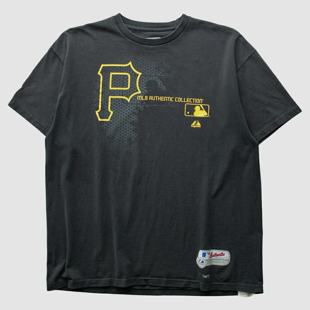 Black Pittsburgh Pirates Majestic 2000s T-Shirt
