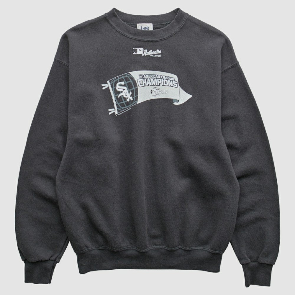 Black Chicago White Sox Lee Apparel 2005 Pullover Sweatshirt