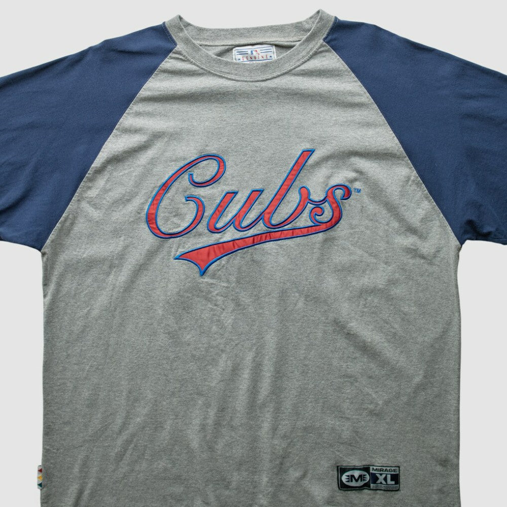 Gray Chicago Cubs Mirage 2000s T-Shirt