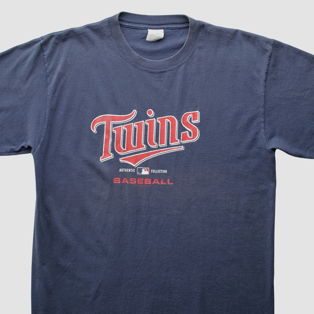 Navy Minnesota Twins Majestic 2000s T-Shirt