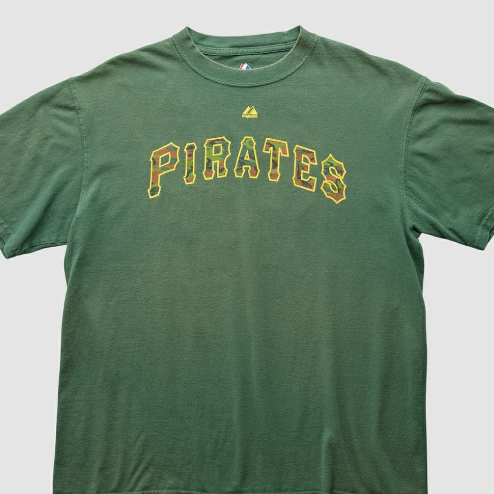 Green Pittsburgh Pirates Majestic 2000s T-Shirt