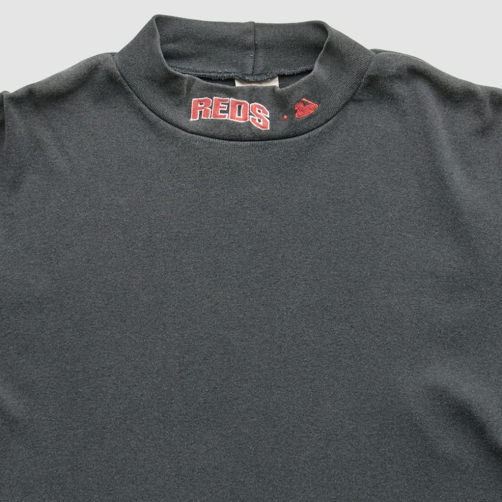 Gray Cincinnati Reds Majestic 90s Pullover Sweatshirt