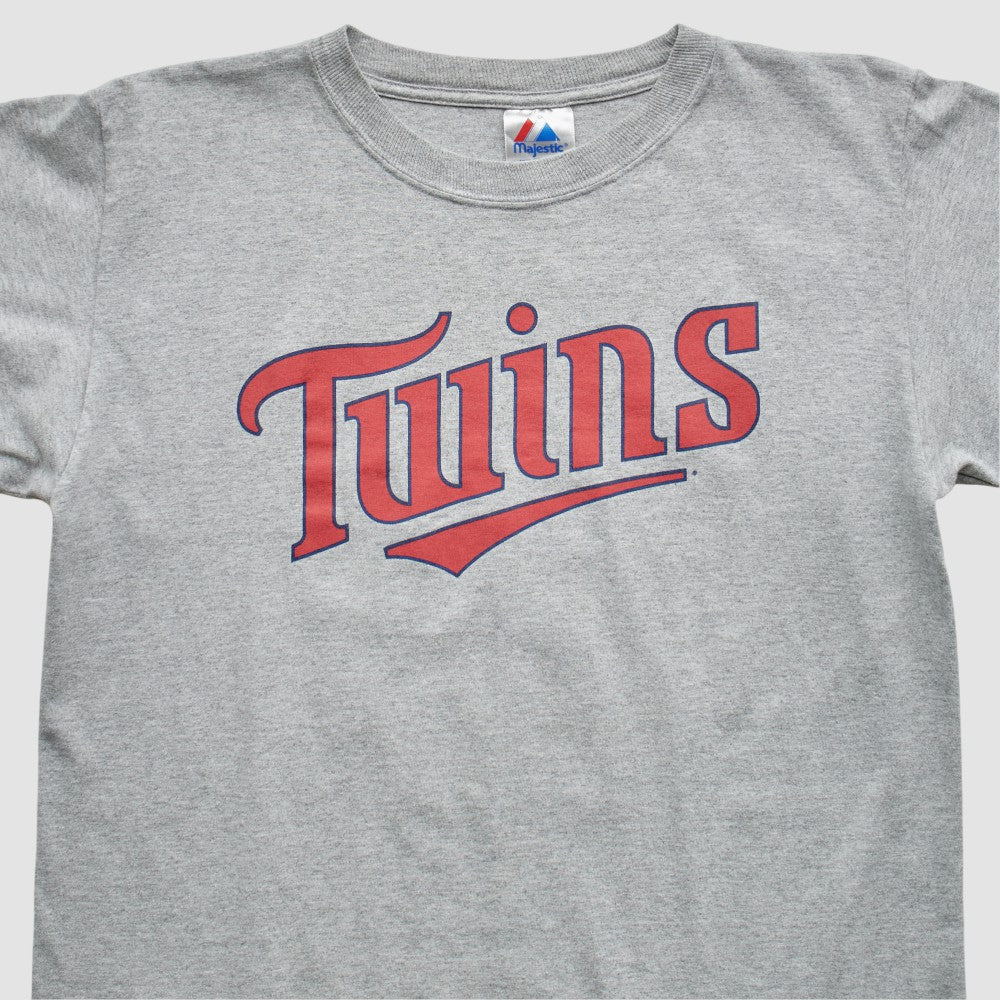 Gray Minnesota Twins Majestic 2000s T-Shirt