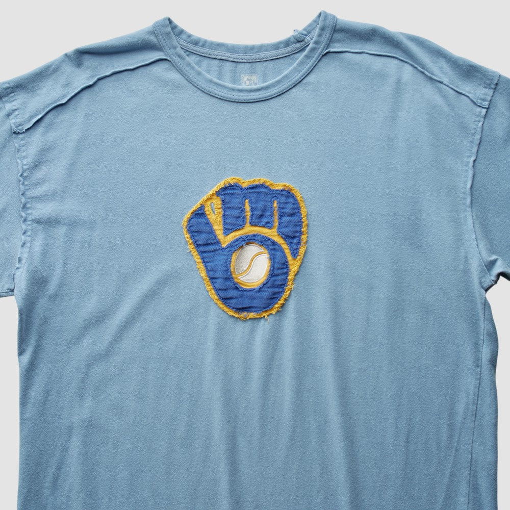 Light Blue Milwaukee Brewers 2000s T-Shirt