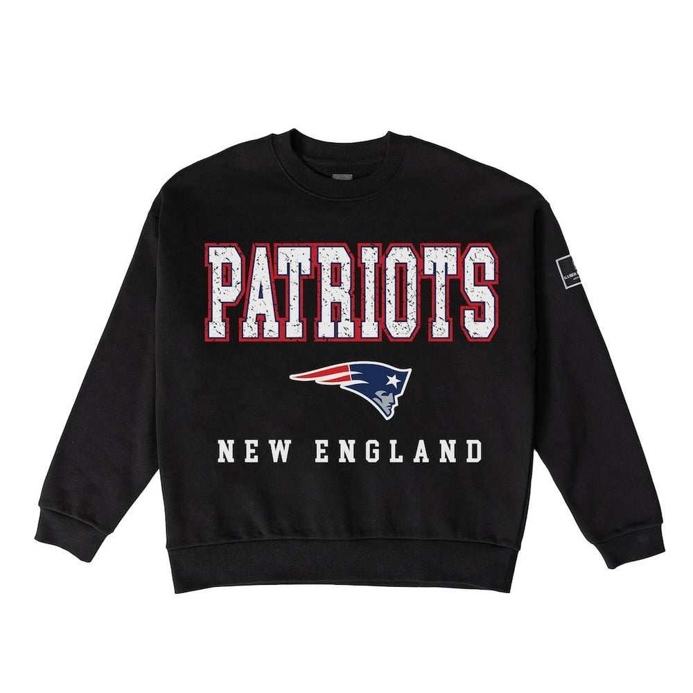 Gameday Couture Women's Oversized Level Up Black Label Premium Fleece Sweatshirt - New England Patriots Sweatshirts