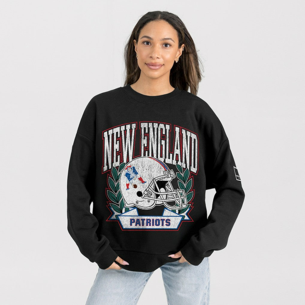 Gameday Couture Women's Oversized Victory Lane Black Label Premium Fleece Sweatshirt - New England Patriots Sweatshirts
