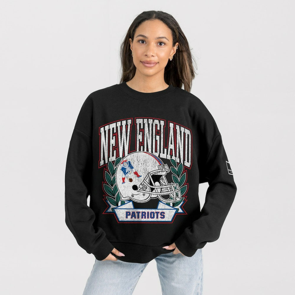 Gameday Couture Women's Oversized Victory Lane Black Label Premium Fleece Sweatshirt - New England Patriots Sweatshirts