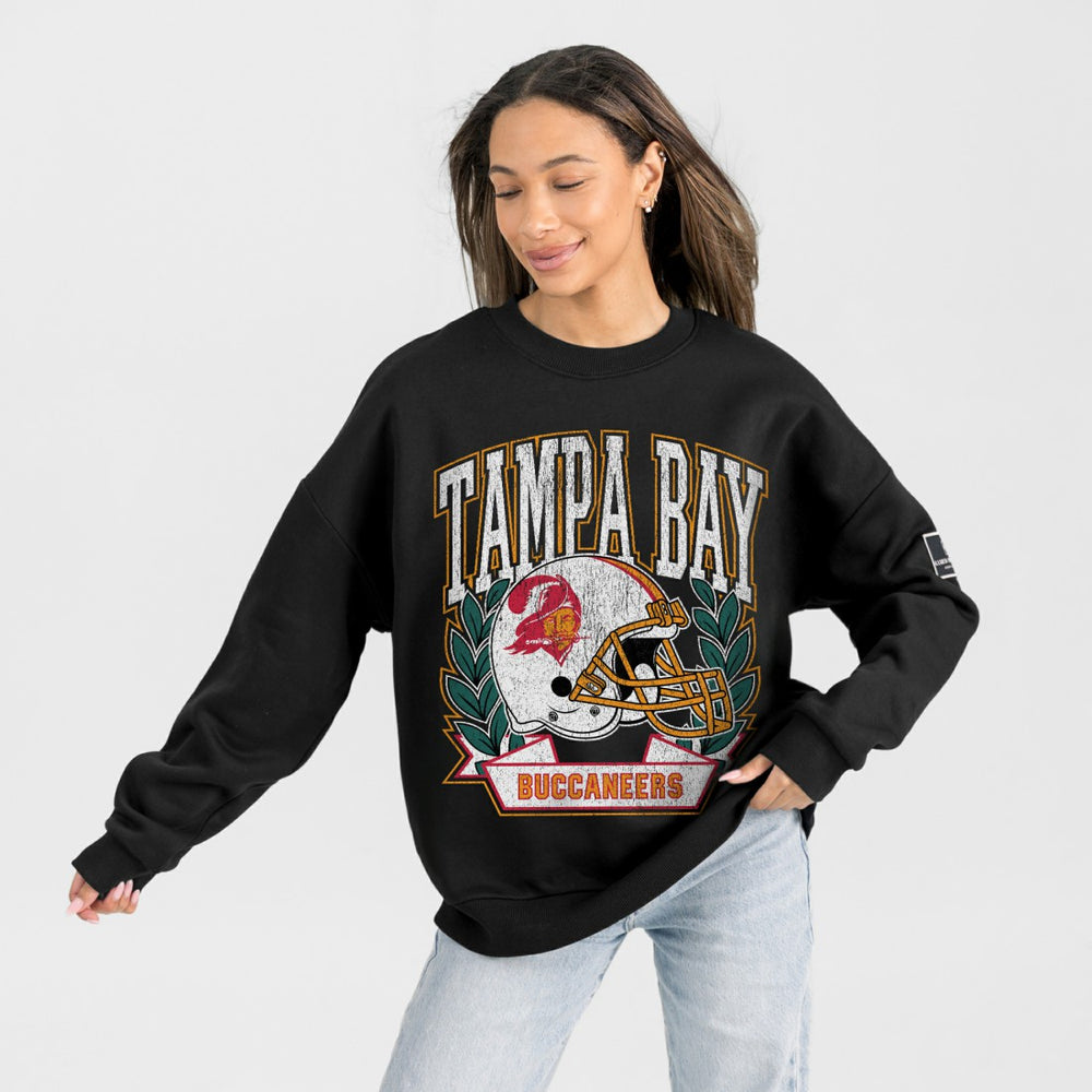 Gameday Couture Women's Oversized Victory Lane Black Label Premium Fleece Sweatshirt - Tampa Bay Buccaneers Sweatshirts