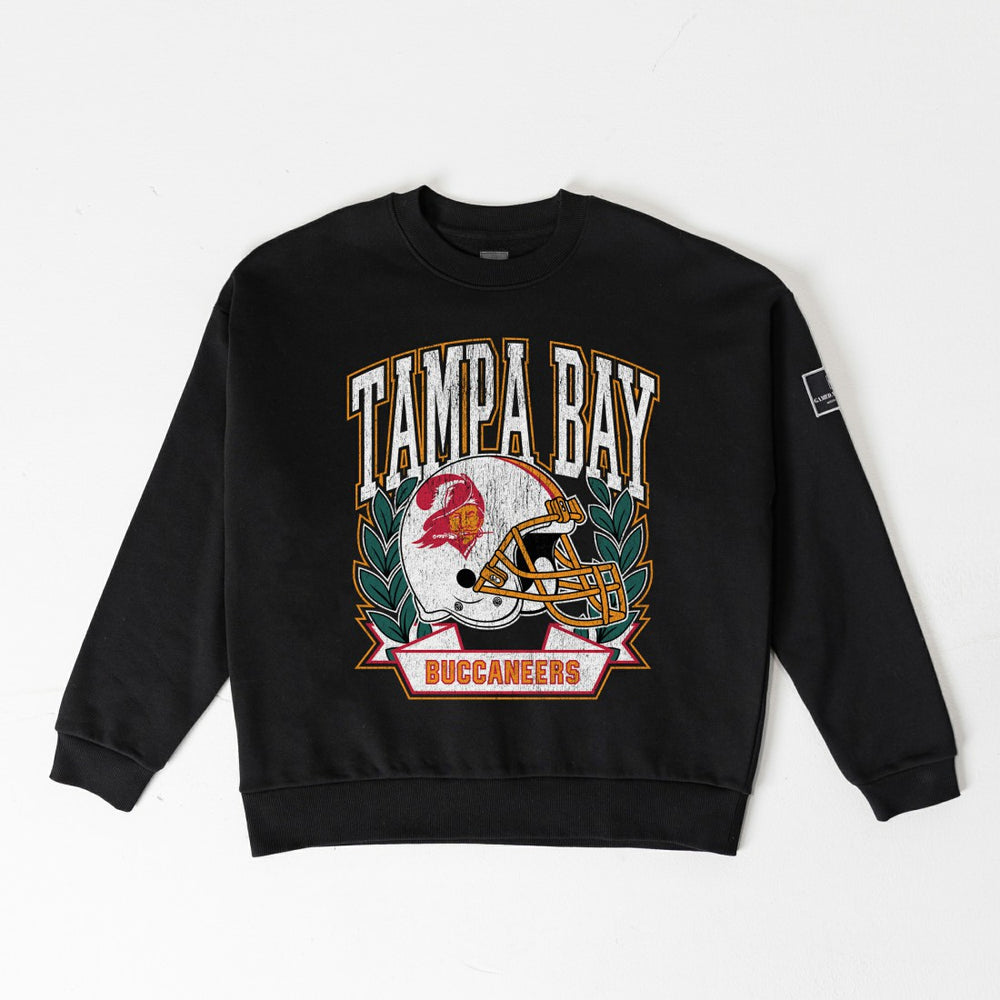 Gameday Couture Women's Oversized Victory Lane Black Label Premium Fleece Sweatshirt - Tampa Bay Buccaneers Sweatshirts