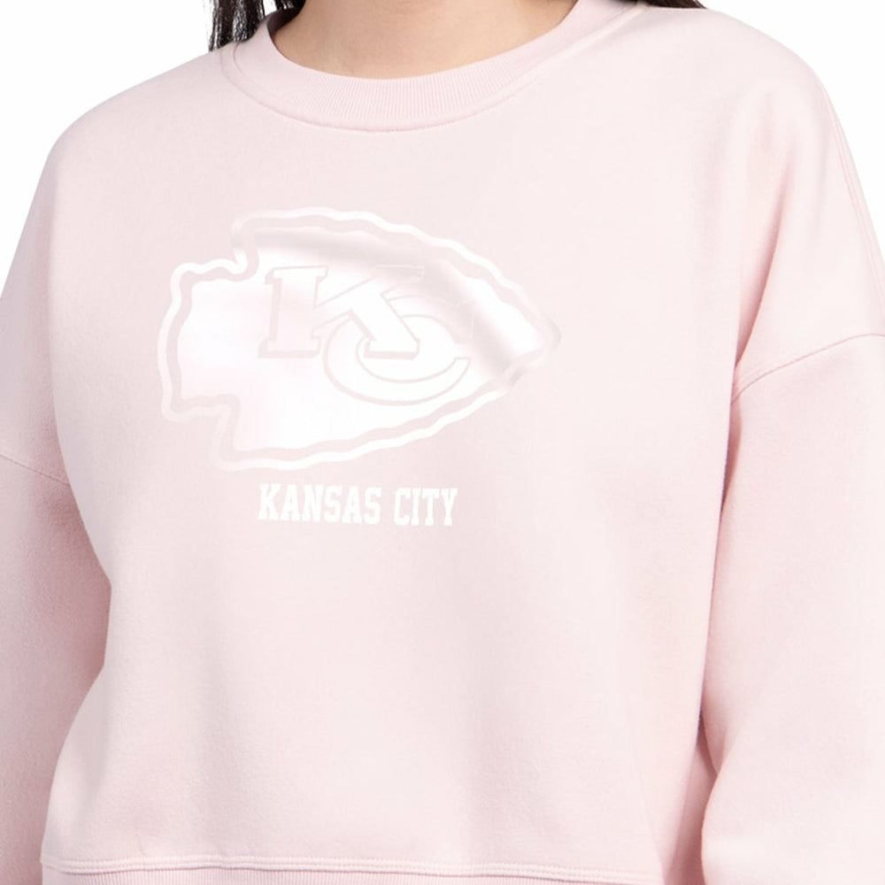 Starter Women's Travel Pastels Boxy Fleece Sweatshirt - Kansas City Chiefs Sweatshirts