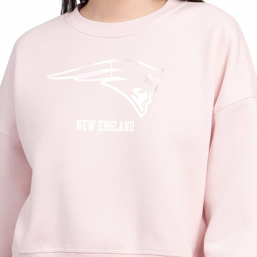 Starter Women's Travel Pastels Boxy Fleece Sweatshirt - New England Patriots Sweatshirts