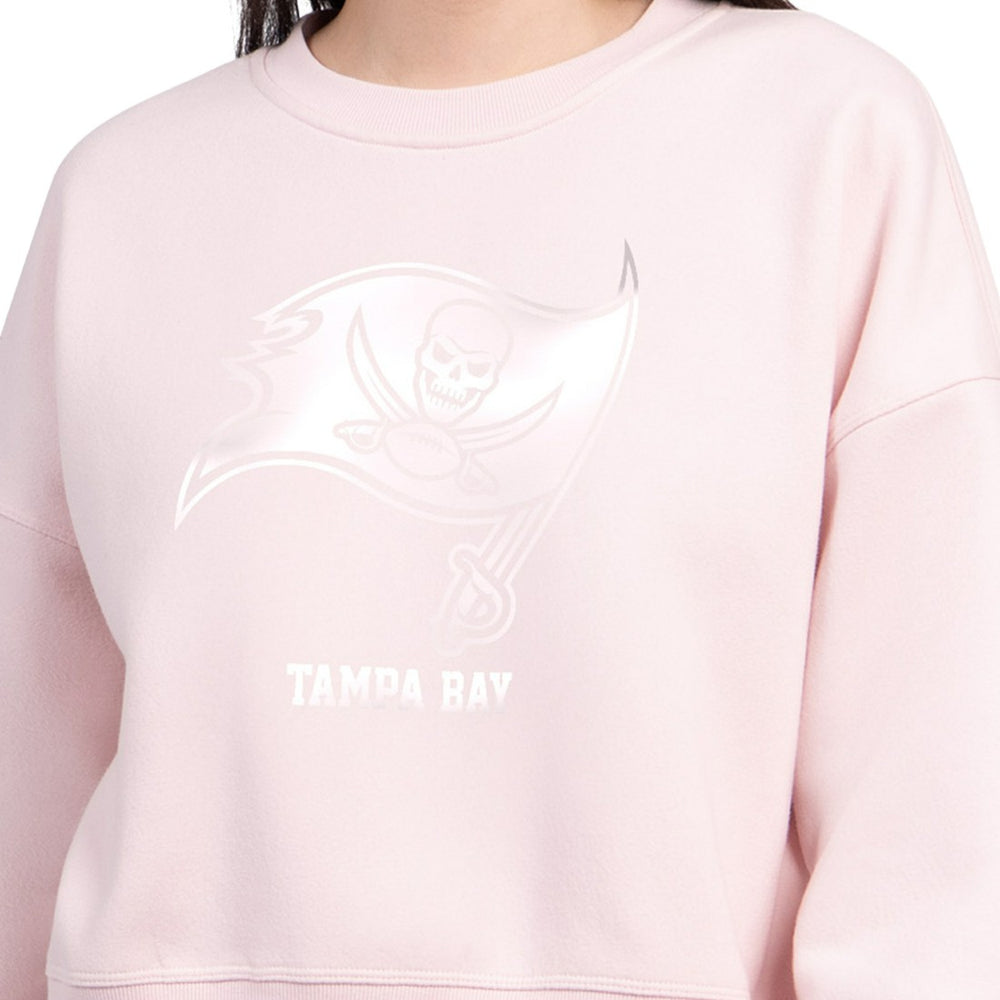 Starter Women's Travel Pastels Boxy Fleece Sweatshirt - Tampa Bay Buccaneers Sweatshirts