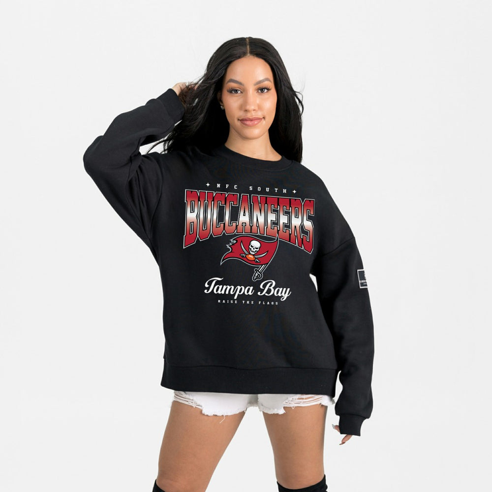 Gameday Couture Women's Powerhouse Play Premium Fleece Sweatshirt - Tampa Bay Buccaneers Sweatshirts