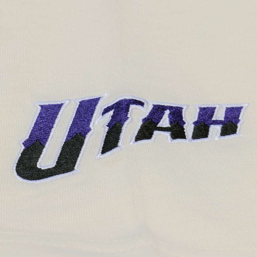 Mitchell & Ness Utah Jazz Hardwood Classics Chainstitch Premium T-Shirt