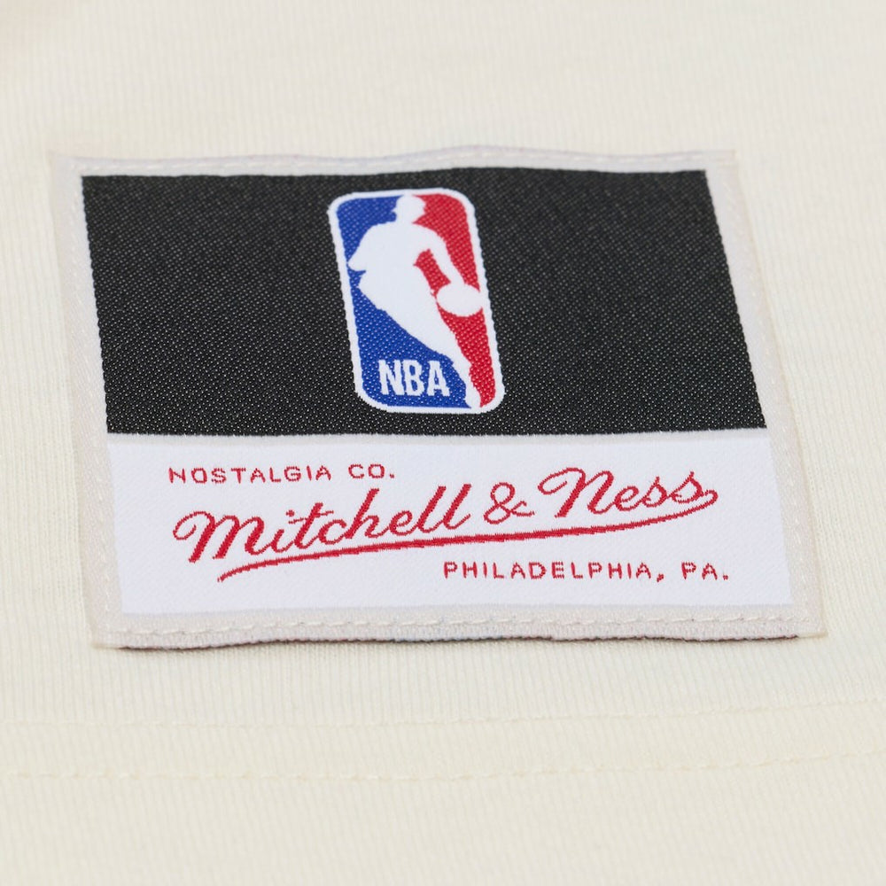 Mitchell & Ness Oklahoma City Thunder Hardwood Classics Chainstitch Premium T-Shirt