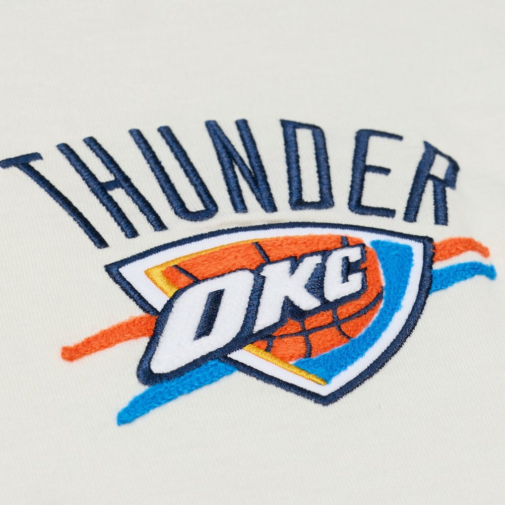 Mitchell & Ness Oklahoma City Thunder Hardwood Classics Chainstitch Premium T-Shirt