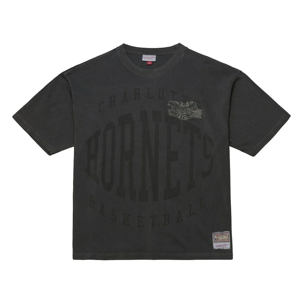 Mitchell & Ness Charlotte Hornets Downtown Collection Premium T-Shirt