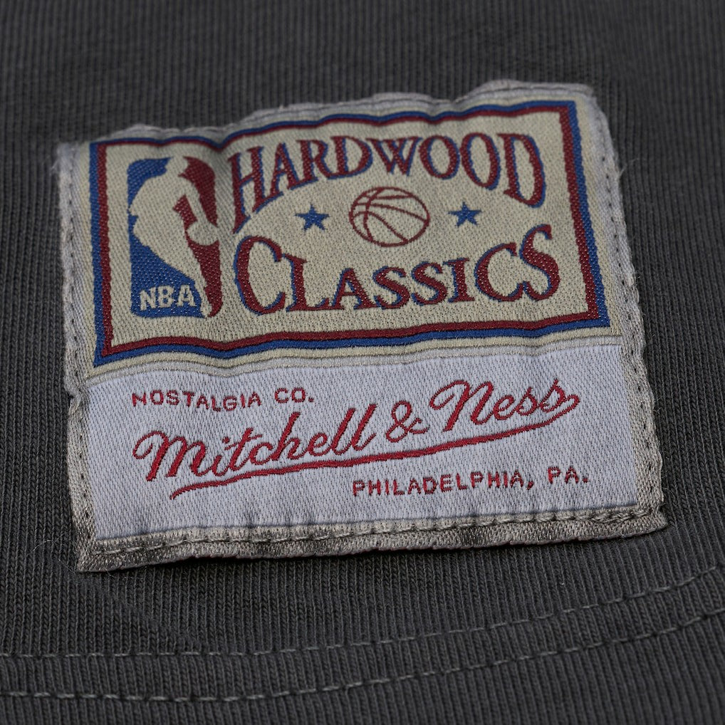 Mitchell & Ness Philadelphia 76ers Downtown Collection Premium T-Shirt