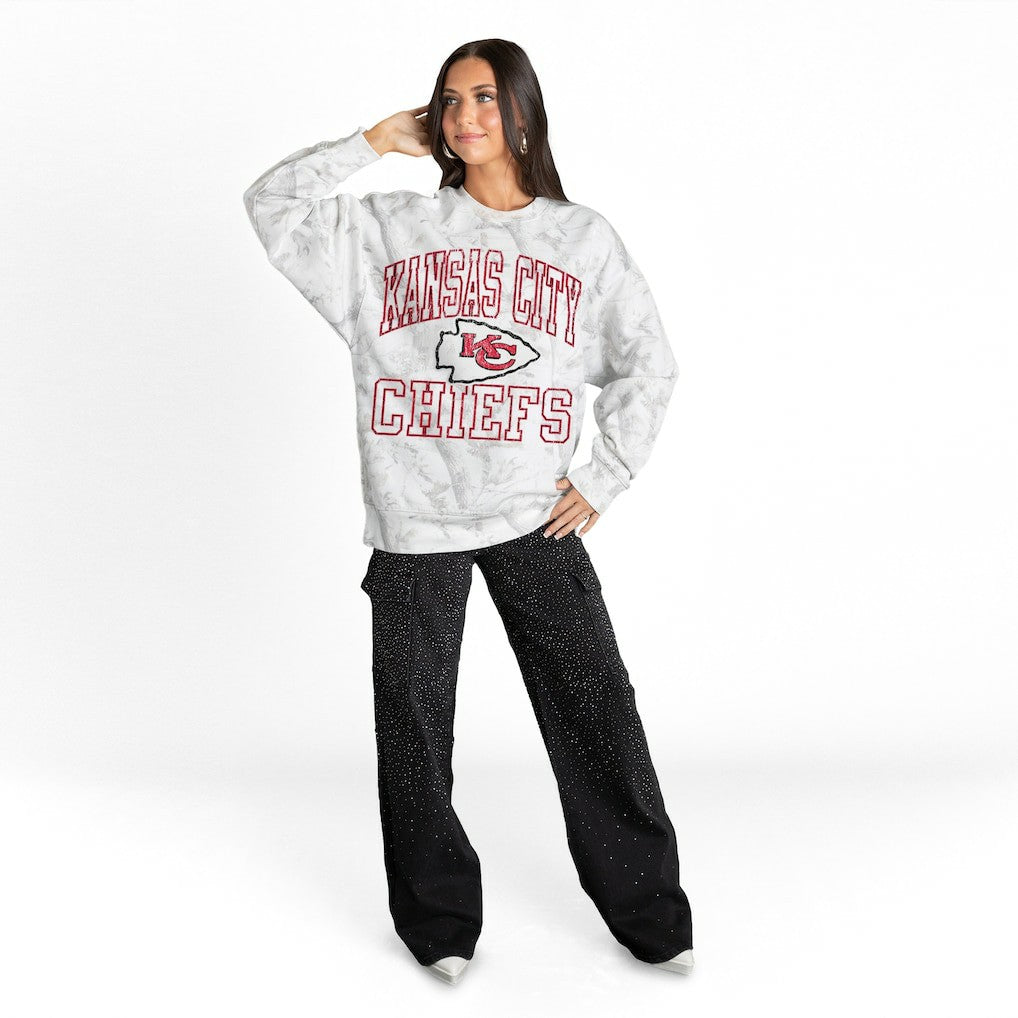 Gameday Couture Women's Whiteout Oversized Premium Fleece Sweatshirt - Kansas City Chiefs Sweatshirts