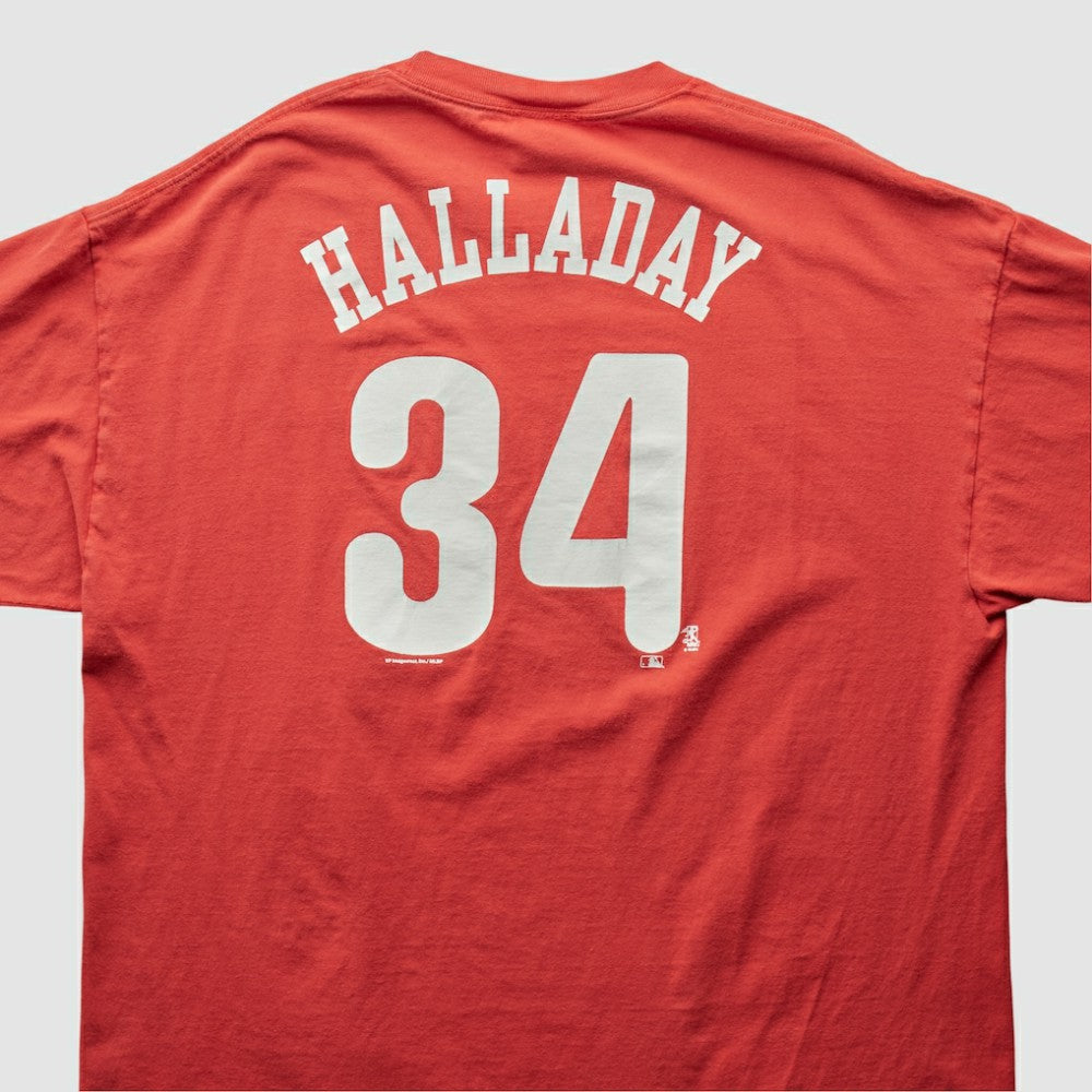 Red Philadelphia Phillies 2000s T-Shirt