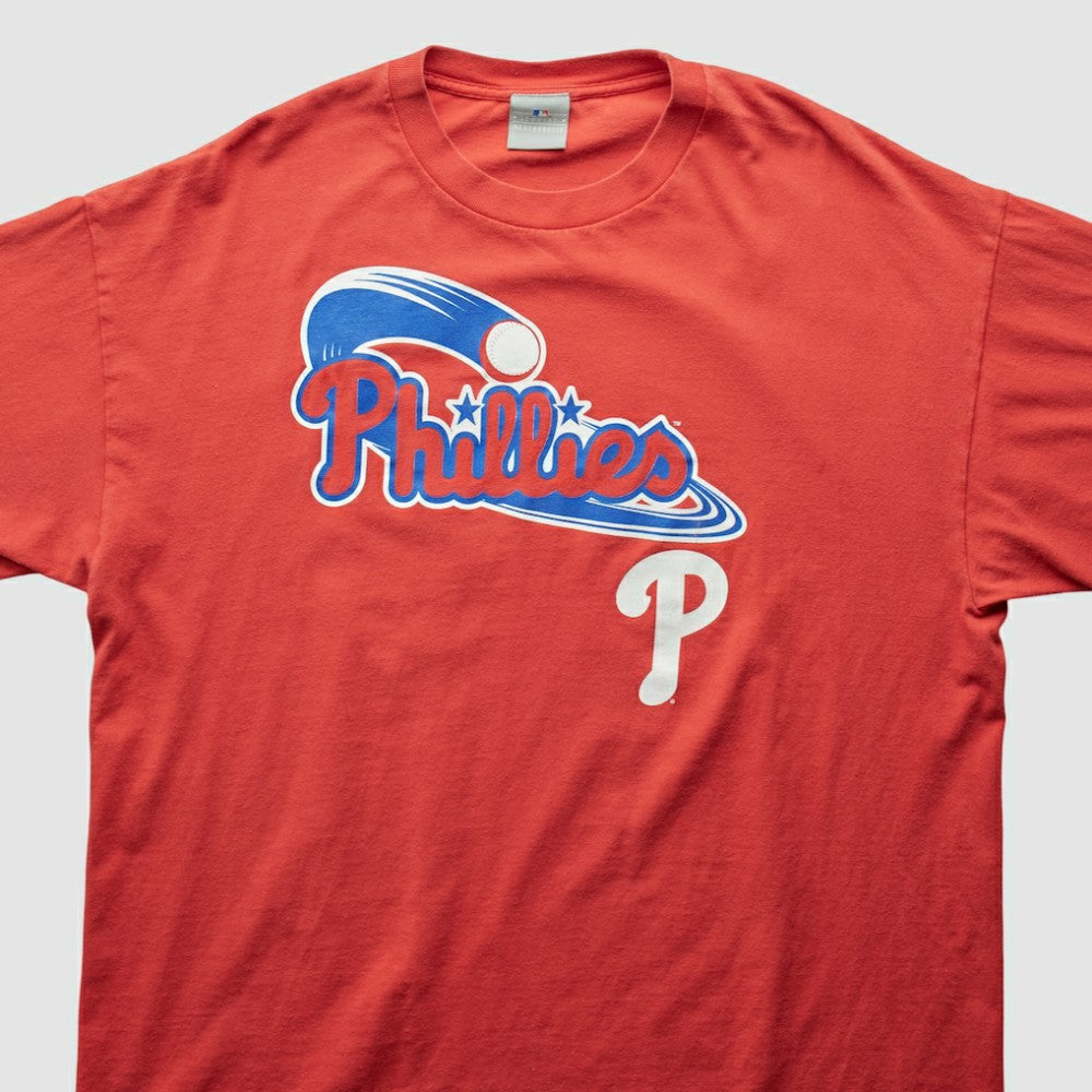 Red Philadelphia Phillies 2000s T-Shirt
