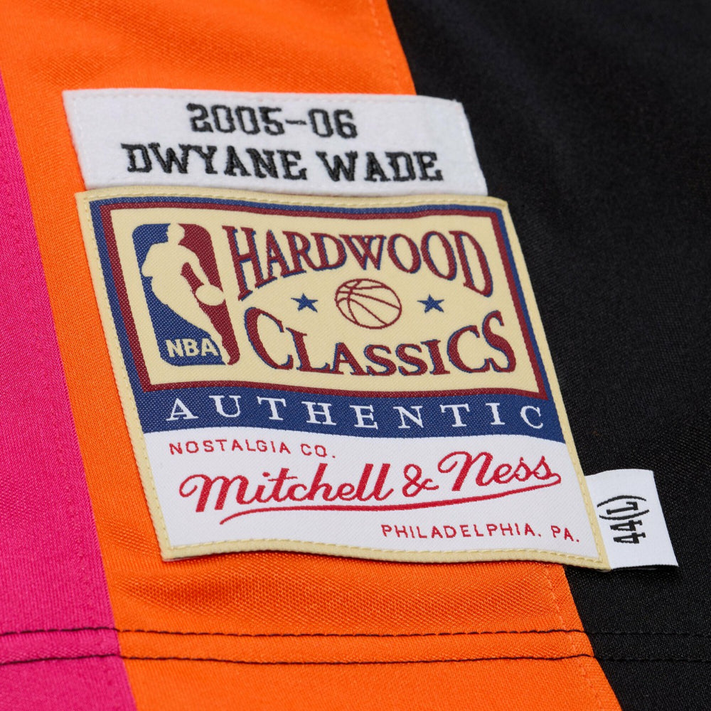 Mitchell & Ness Dwyane Wade Miami Heat 2005-06 Hardwood Classics Authentic Jersey