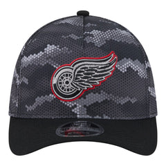 NHL Detroit Red Wings New Era Zero Dark 39THIRTY Flex Hat