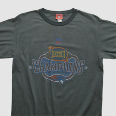 NFL 2004 T-shirt - New England Patriots T-shirts