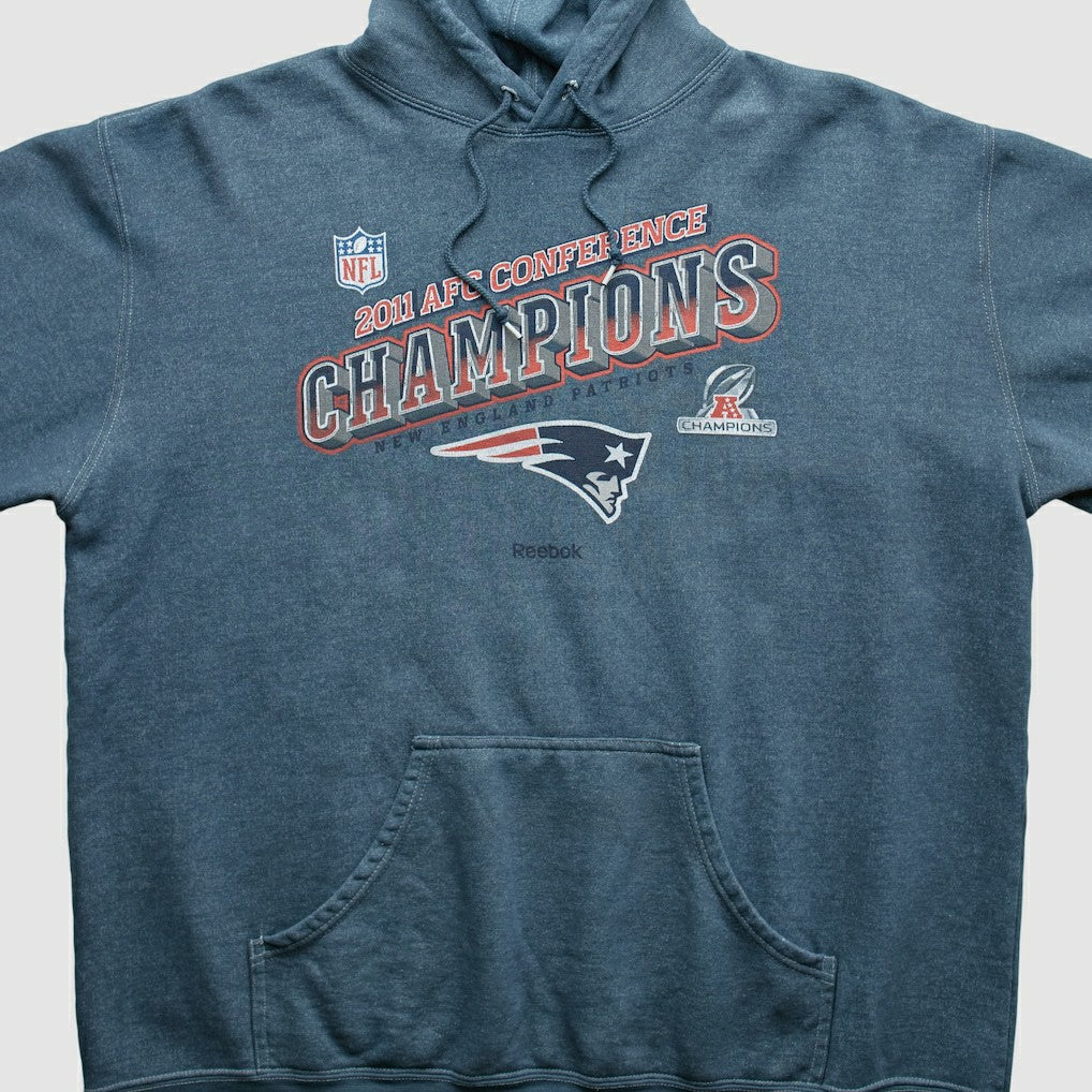 Reebok 2011 Hooded Pullover Sweatshirt - New England Patriots Pullover