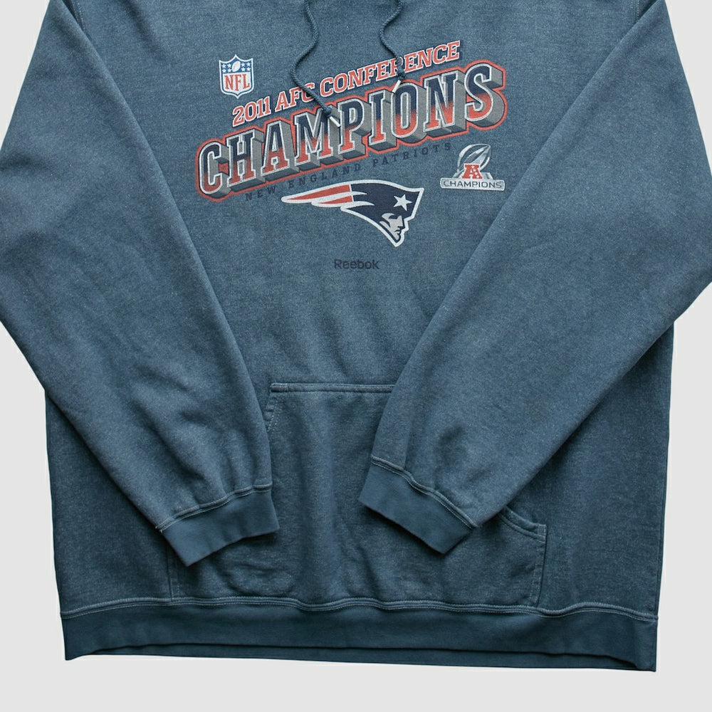 Reebok 2011 Hooded Pullover Sweatshirt - New England Patriots Pullover