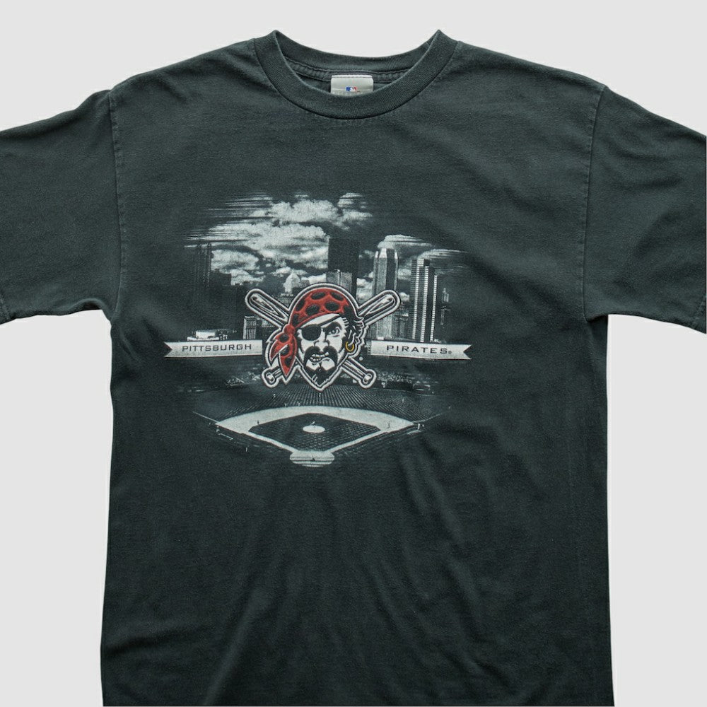 Black Pittsburgh Pirates MLB 2000s T-shirt